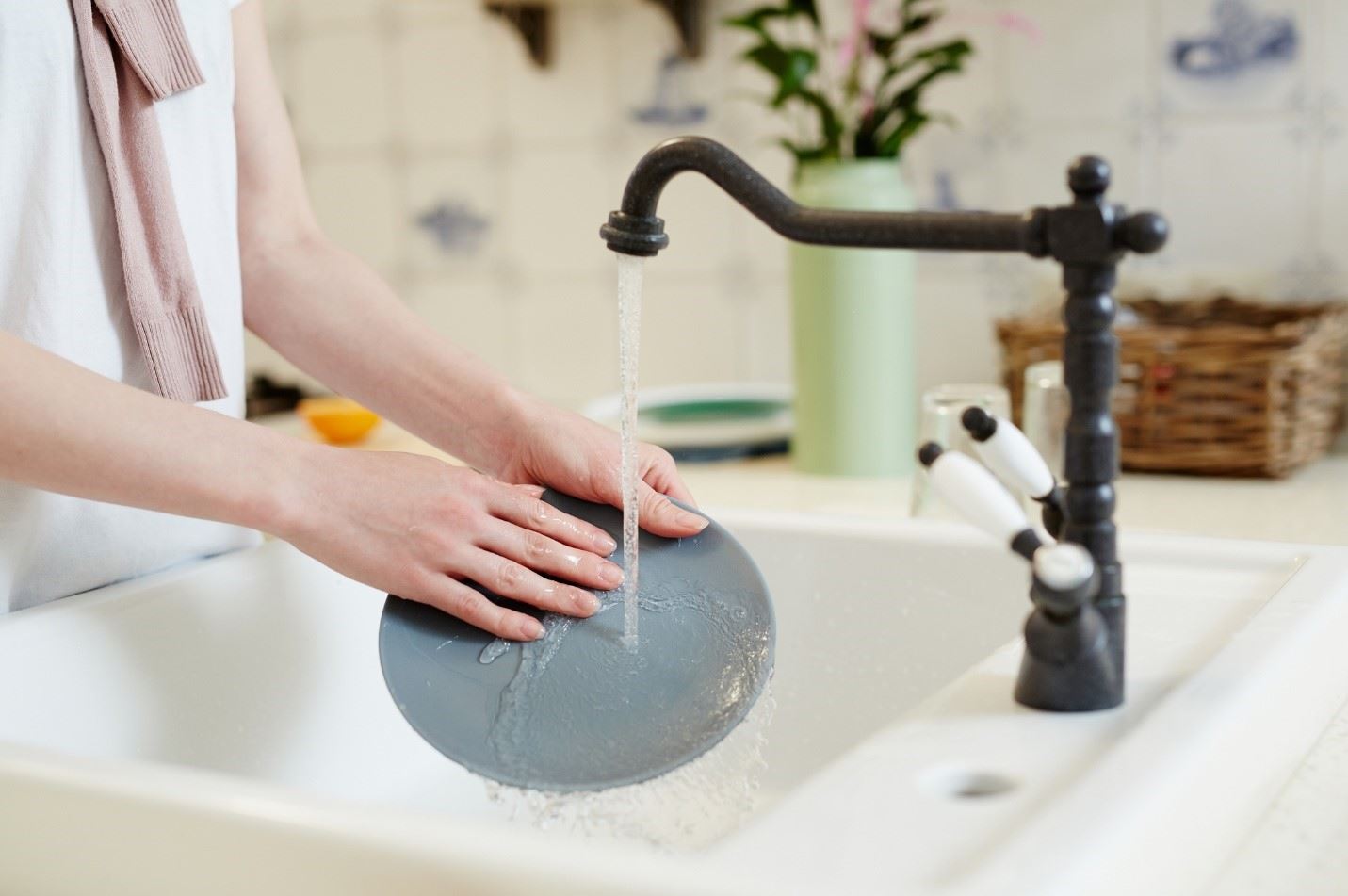 Washing dishes